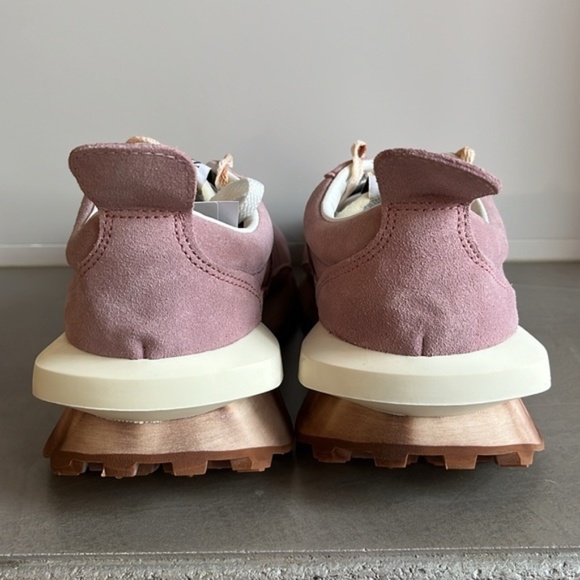 Lanvin Bumper Pink Suede Sneakers - Picture 4 of 11